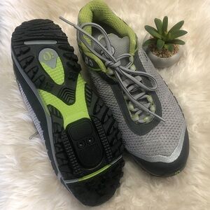 PEARL IZUMI X-ALP SEEK MTB wms EU41 US9 SHOE grey/green NWOB